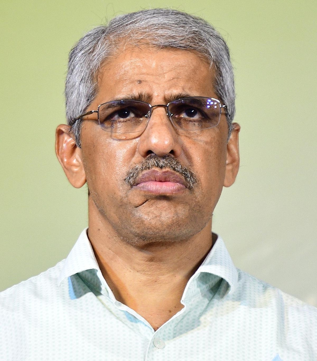 shiv das meena ias biography