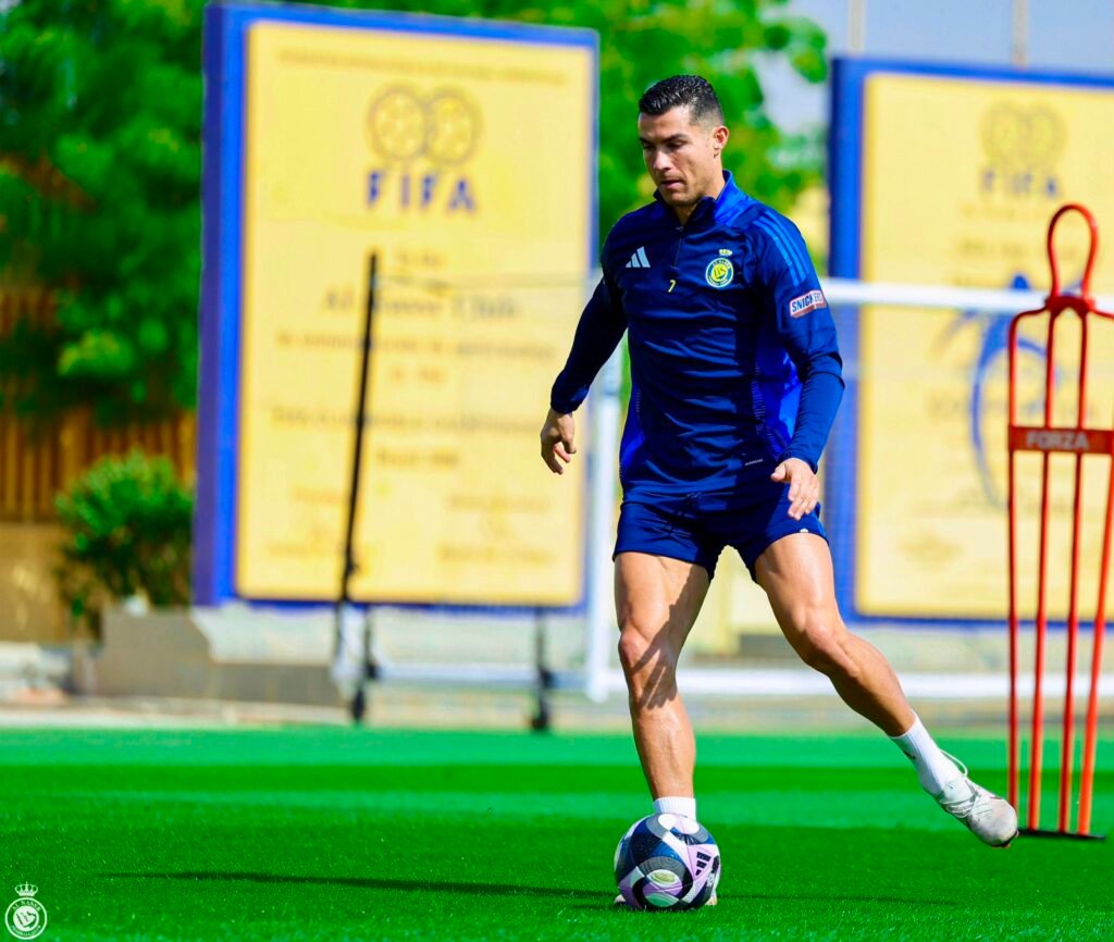 Ronaldo Rejoins Al Nassr with Eyes on Glory